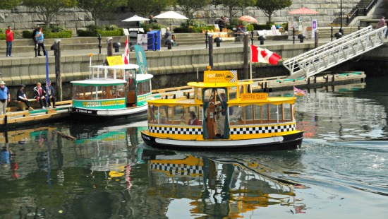  Victoria BC Tours - Harbour ferry and a H2O taxi