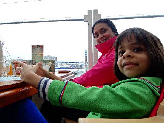 Chammi and Lapaly at Otters Grill Patio - God sea view